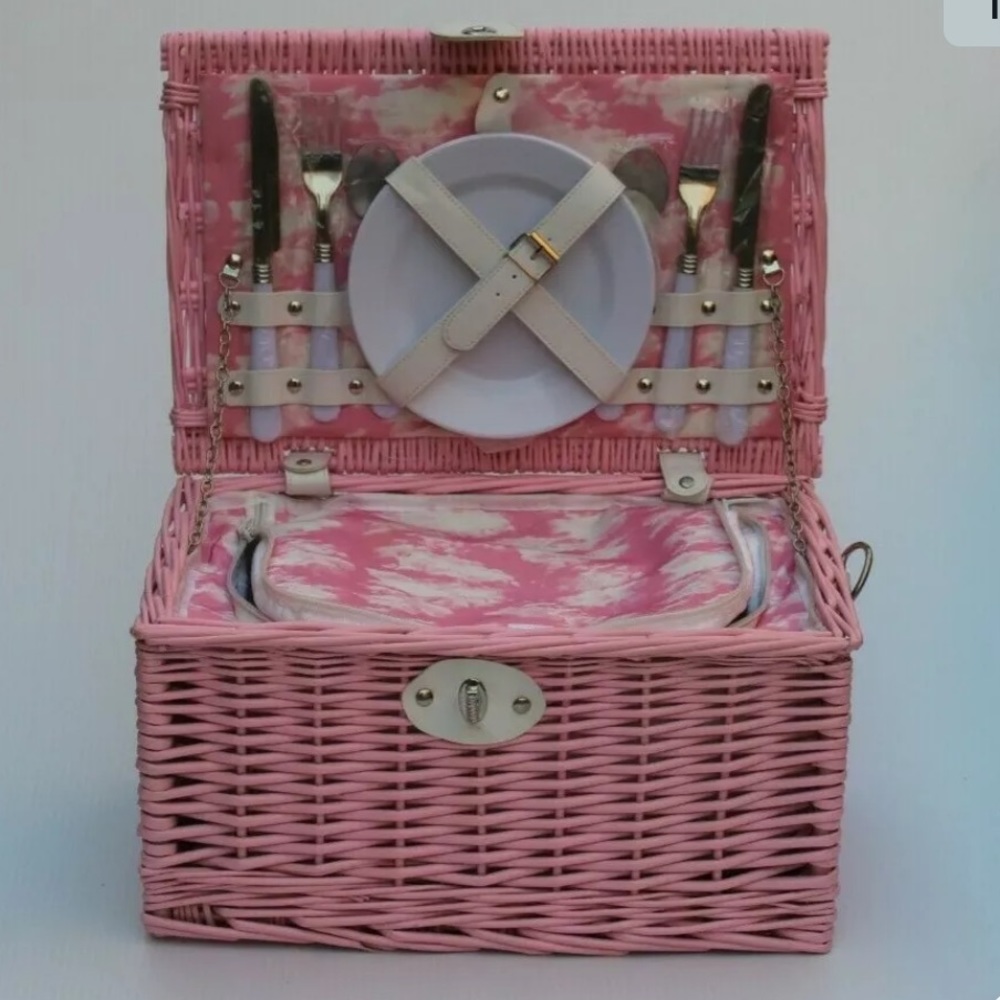 Sugar N’ Spice Picnic Basket Dolls Kill Sold Out